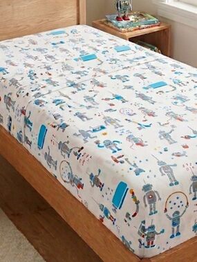 Land of Nod Twin Flat Sheet Robot Print Organic Cotton Kids Bedding